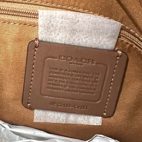 Coach Gallery Tote & Bag Charm With Wild Meadow Print - Picture 14 of 15